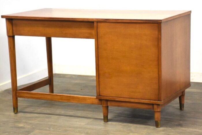 1960s mid century modern walnut desk 3150