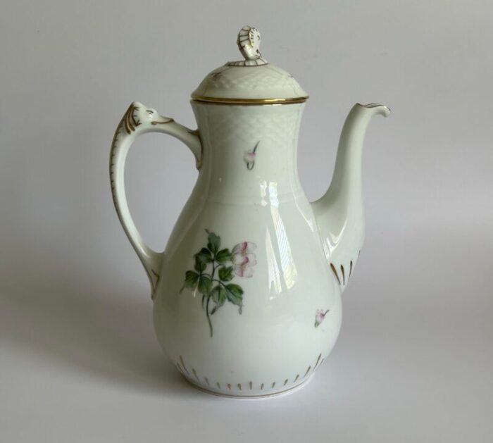 1980s b and g bing and grondahl kjobenhavn porcelain coffee pot made in denmark 5316