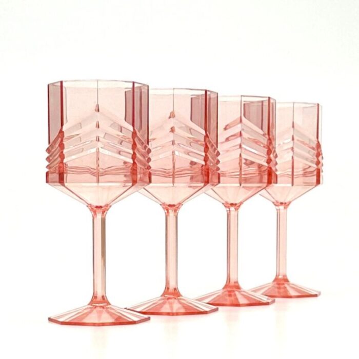 1980s blush pink acrylic wine glasses set of 4 0511