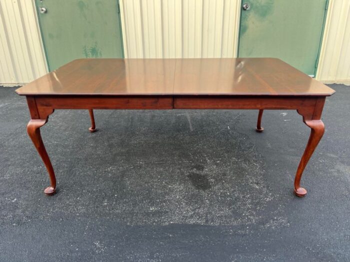 1990s lexington queen anne cherry extension dining table 7722