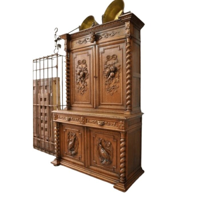 19th century spanish carved oak cupboard trinchero 7690