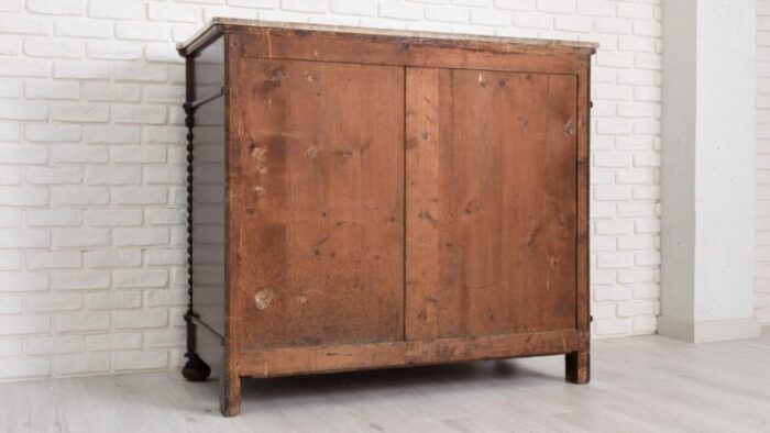 19th century walnut chest of drawers 3188