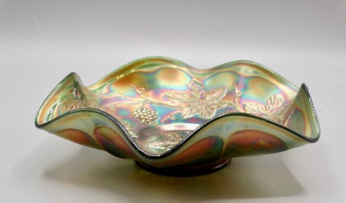 antique carnival glass scalloped footed bowl 1746