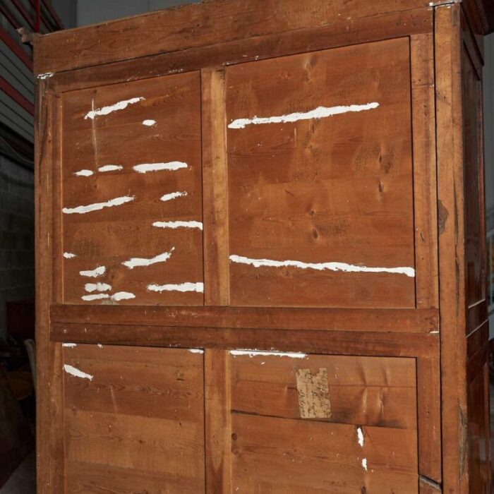 antique trunk or chest in oak 8