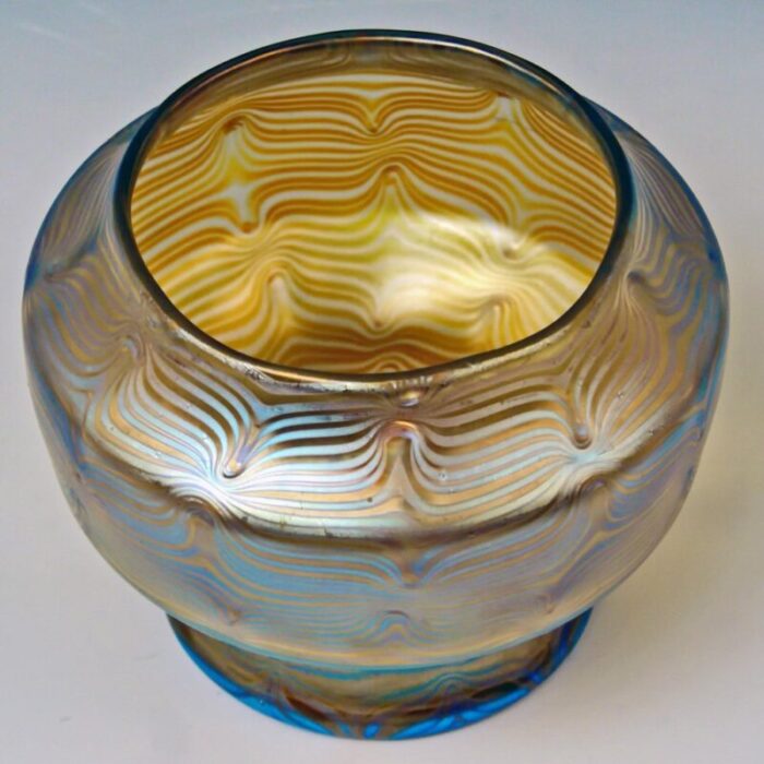 art nouveau vase from loetz 1890s 6