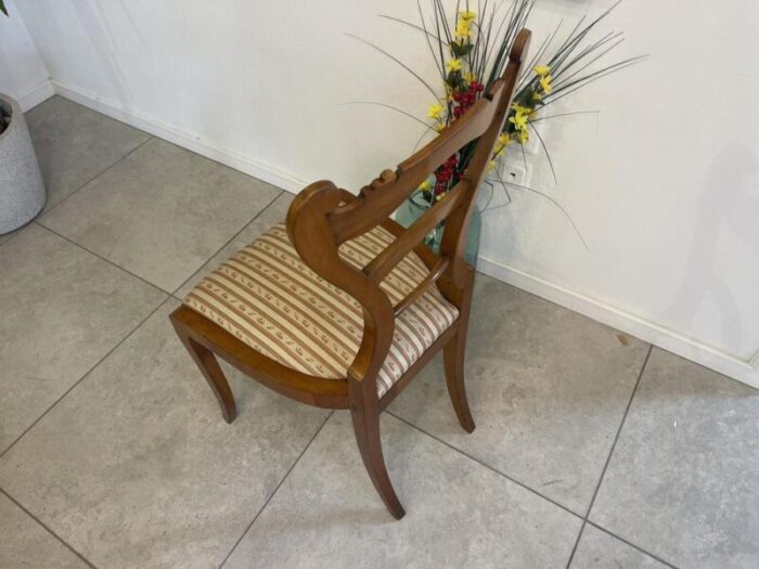 biedermeier armchair in walnut 6697