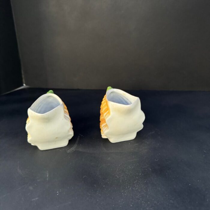 ceramic shell majolica creamers a pair 5077