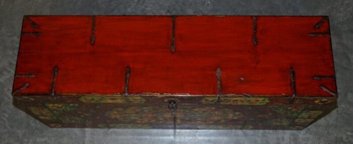 chinese hand painted linen trunk 7