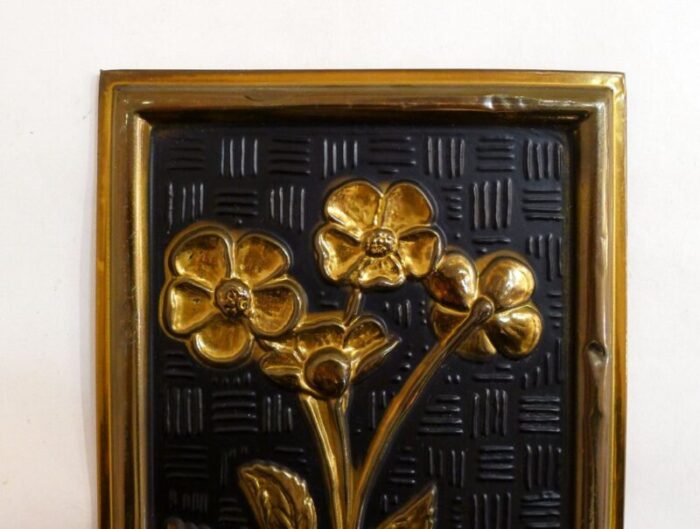 decorative wall plates with floral motif in black gold metal from elpec england 1960s set of 2 6