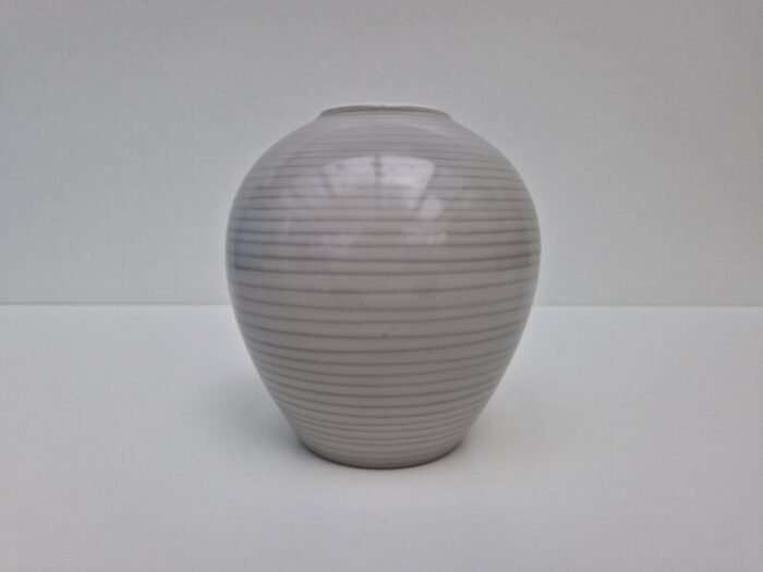 eiform vase in gray by sigmund schuetz from kpm berlin 1