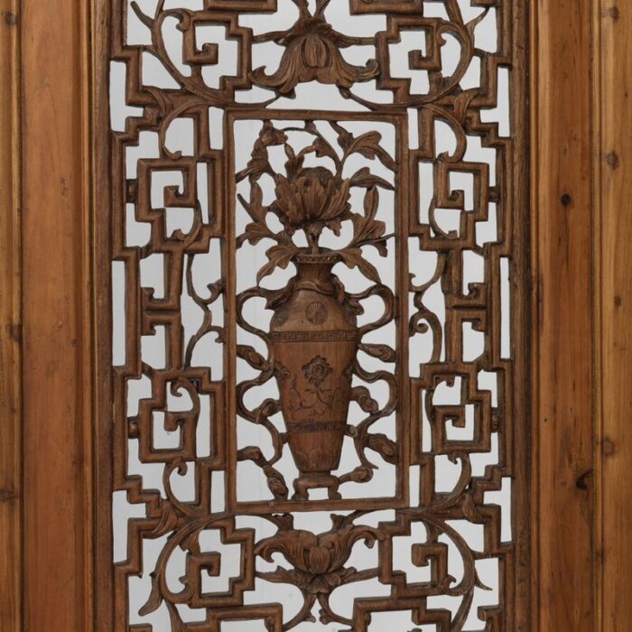 four panel screen with flower vase carvings 3