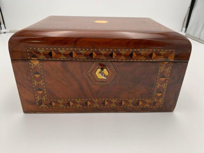 historicism jewelry box in walnut with inlays germany 19th century 4