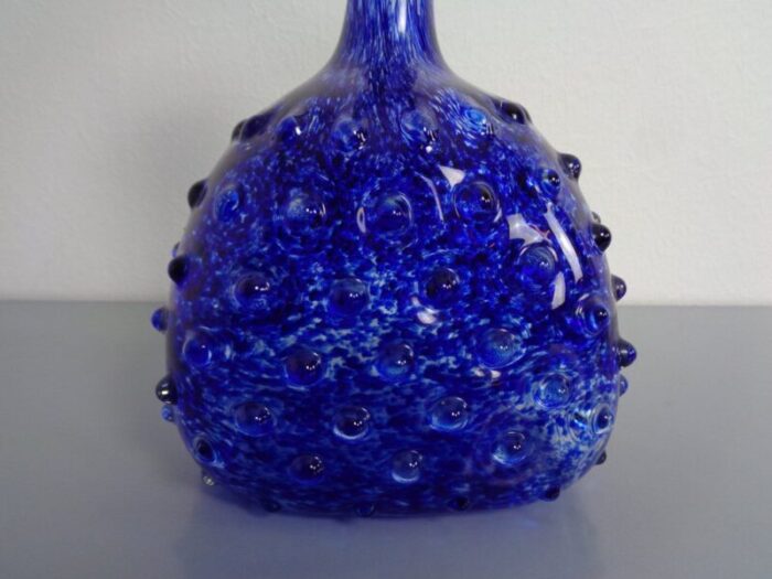 italian blue bubble glass vase 1960s 22