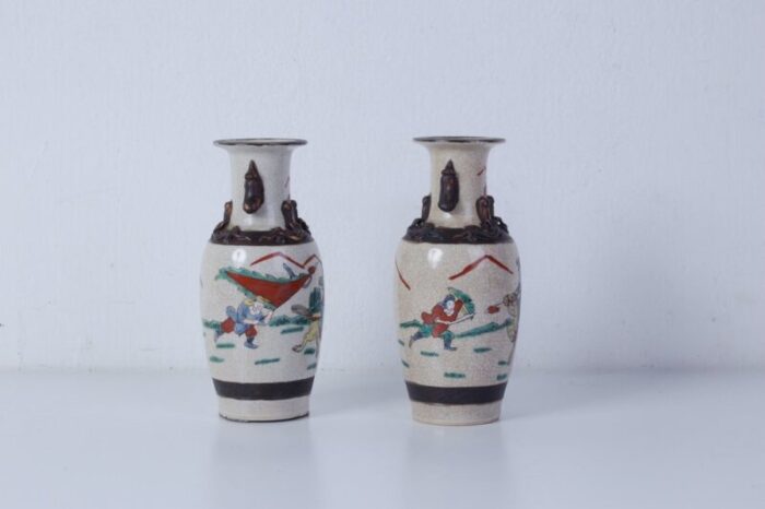 japanese ceramic vases 1890s set of 2 4