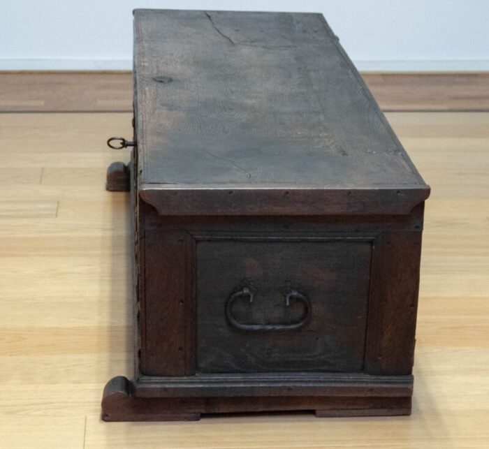 large 17th century german continental oak coffer chest 3