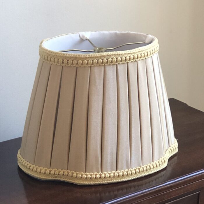 late 20th century english box pleat silk lamp shade in beige 8219