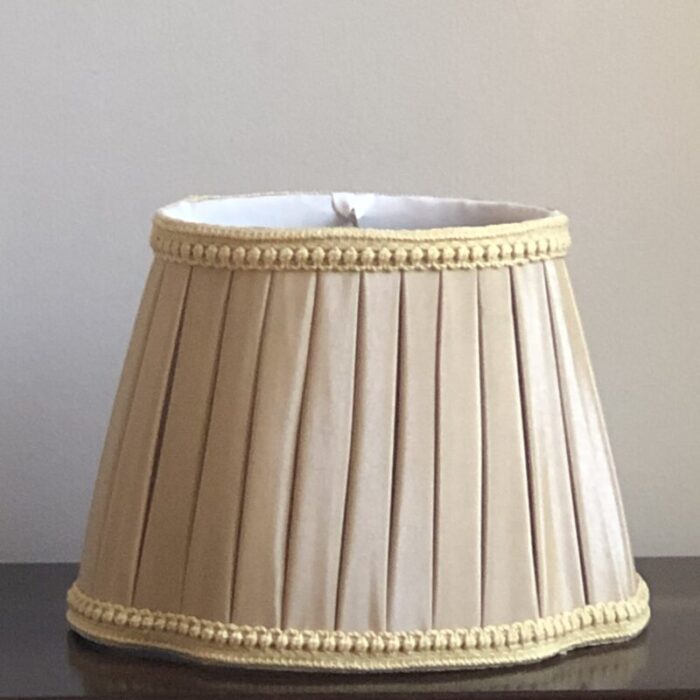 late 20th century english box pleat silk lamp shade in beige 9575