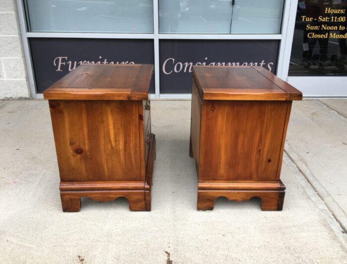 late 20th century pair of lea furniture solid pine nightstands 3835