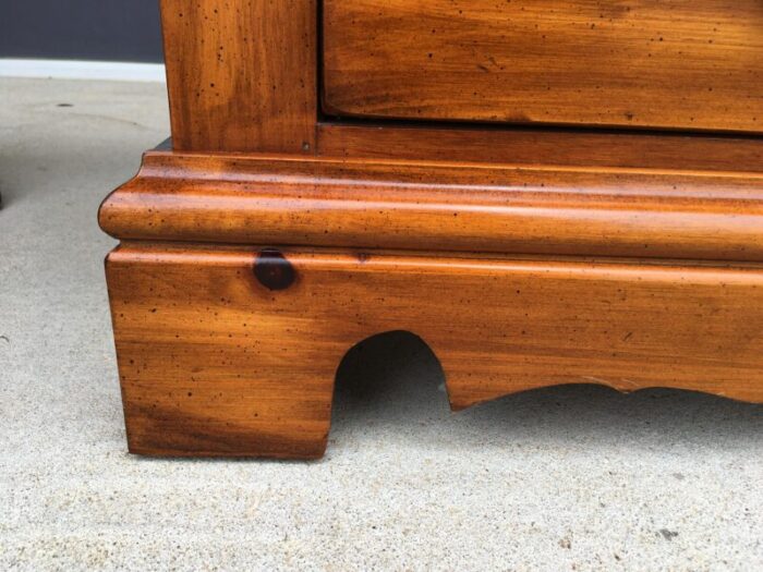 late 20th century pair of lea furniture solid pine nightstands 4880