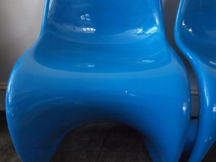 late 20th century set of 4 vitra panton classic s dining chair in blue 4723