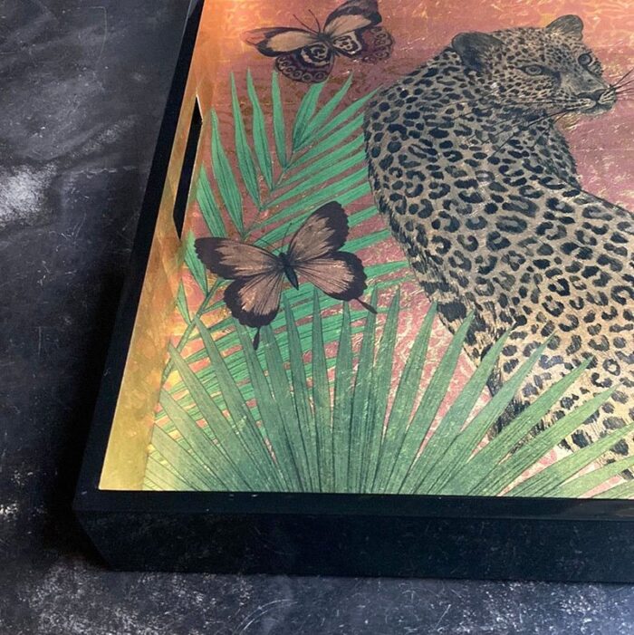 leopard lacquered tray by les ottomans 3