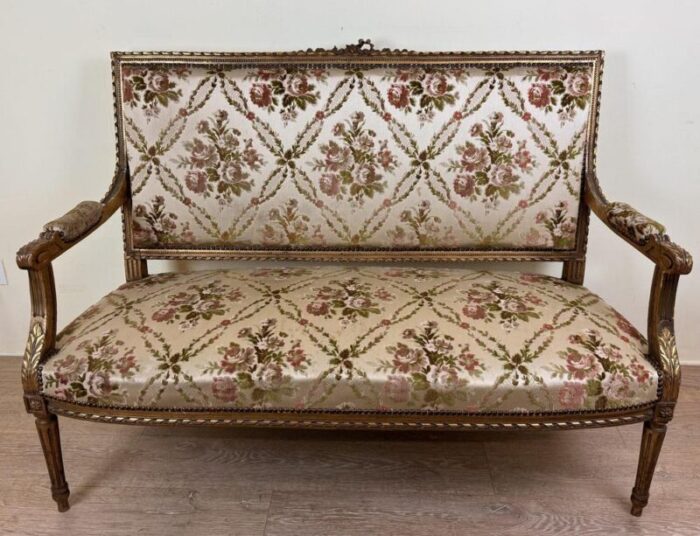 louis xvi style bench in golden wood 4807