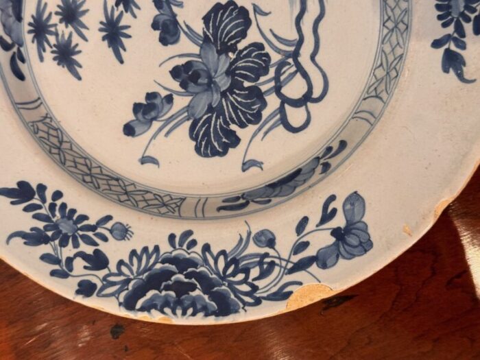 mid 18th century delft plate 8997