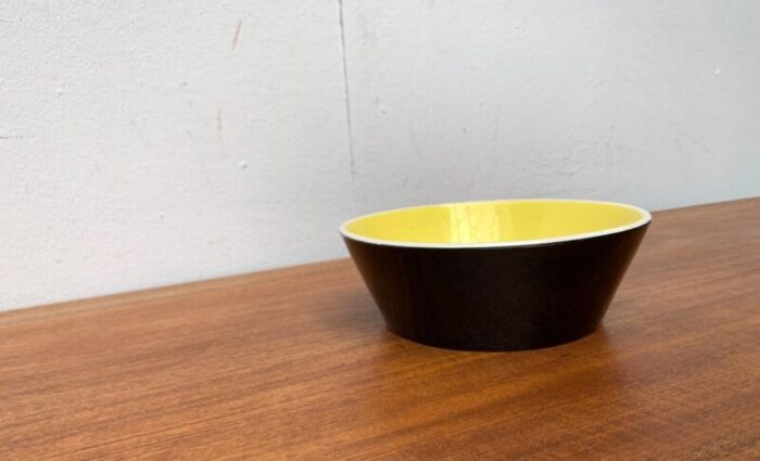 mid century minimalist ceramic fruit bowl 1960s 4