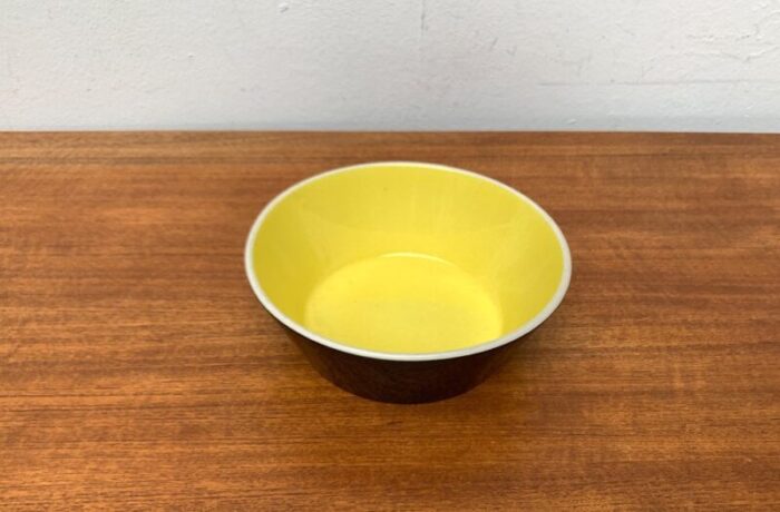 mid century minimalist ceramic fruit bowl 1960s 5