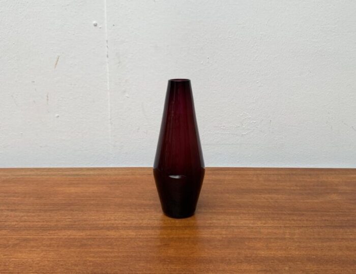 mid century minimalist glass vase 1960s 10