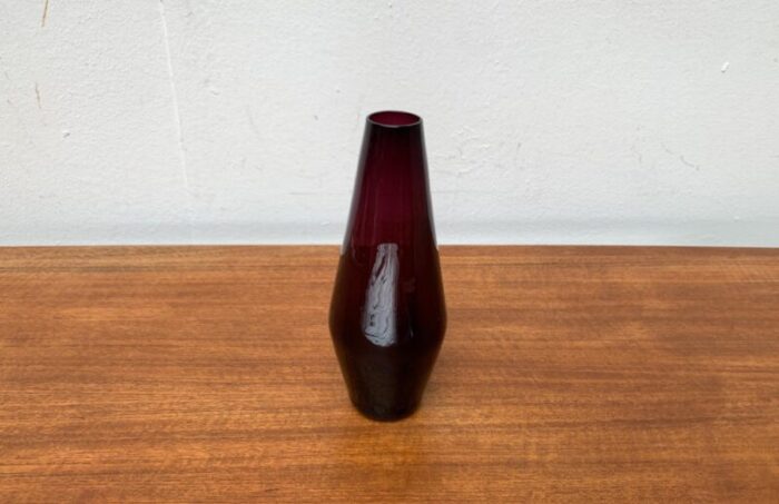 mid century minimalist glass vase 1960s 6