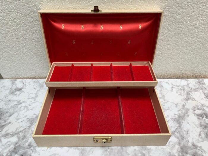 mid century velvet lined jewelry box with gold accents 6432