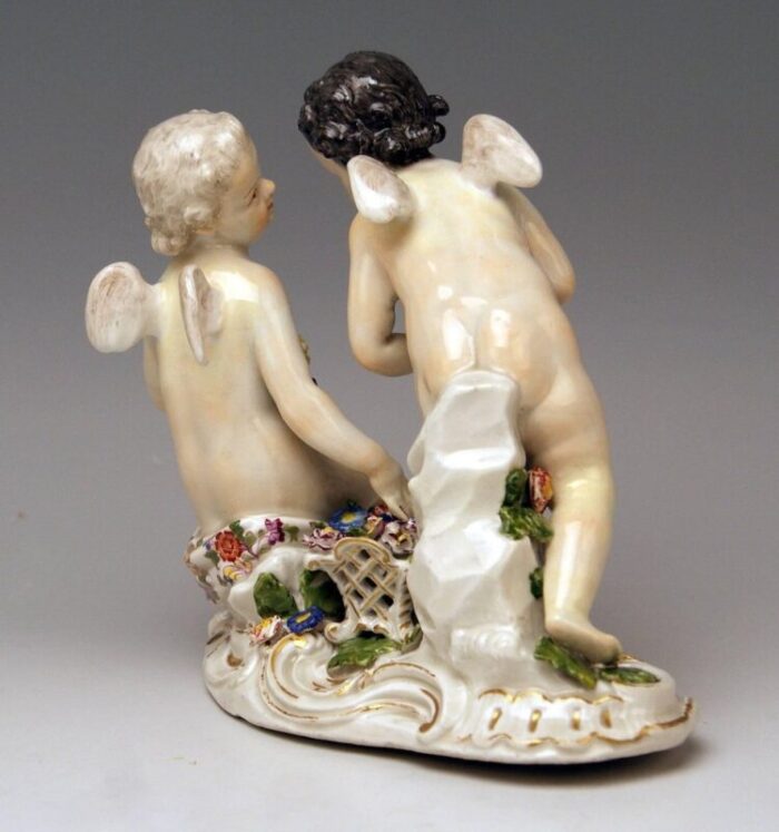 model 2372 rococo cherubs cupids figurines with flowers by kaendler for meissen 3