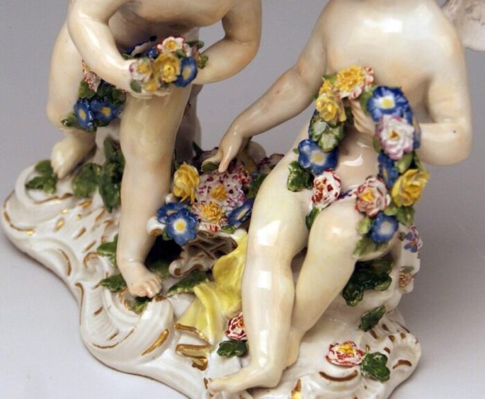 model 2372 rococo cherubs cupids figurines with flowers by kaendler for meissen 7