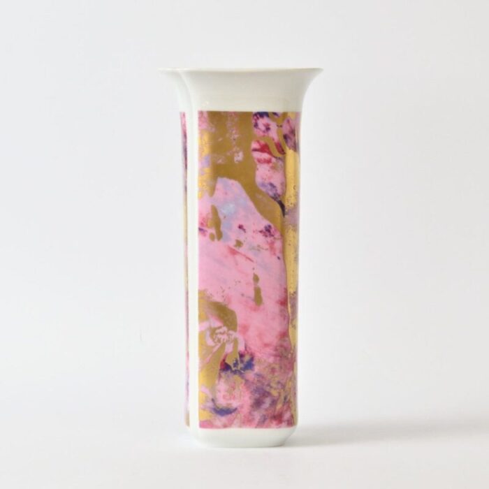 pink and gold porcelain vase from hutschenreuther 1970s 3