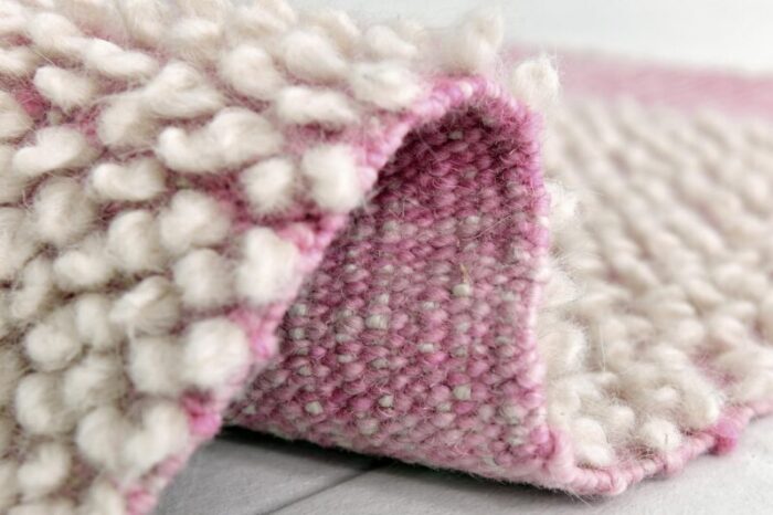 pink kilim pompom in wool 6331