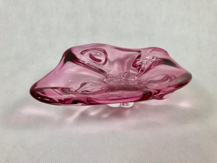 pink platter from chribska glassworks 1960s 3