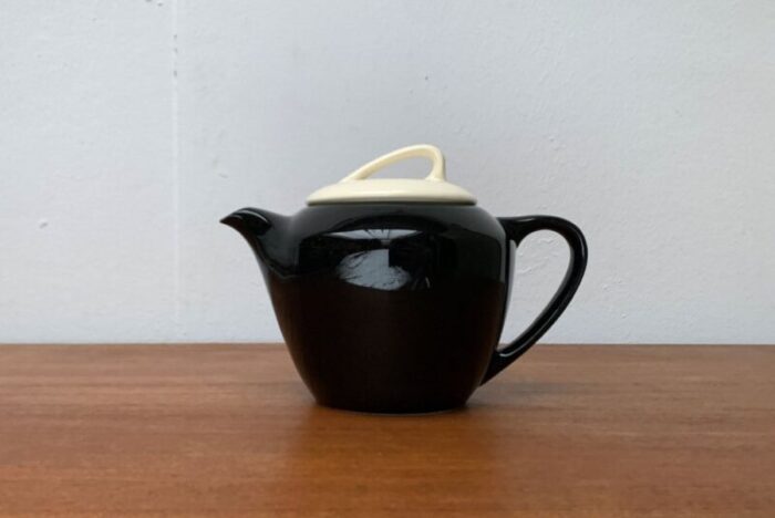 postmodern ceramic tea or coffee pot from pagnossin italy 1980s 1