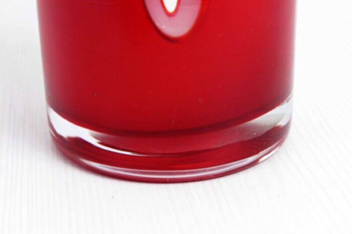 red and white murano glass vase 1970s 4