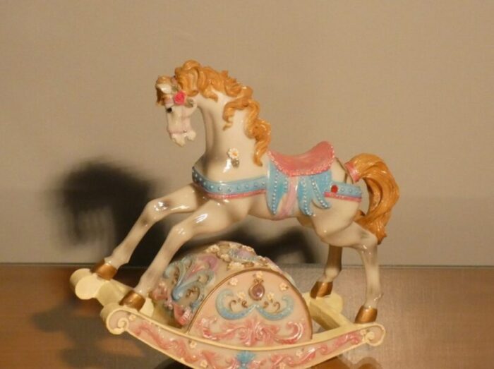 rocking horse music box usa 1980s 18