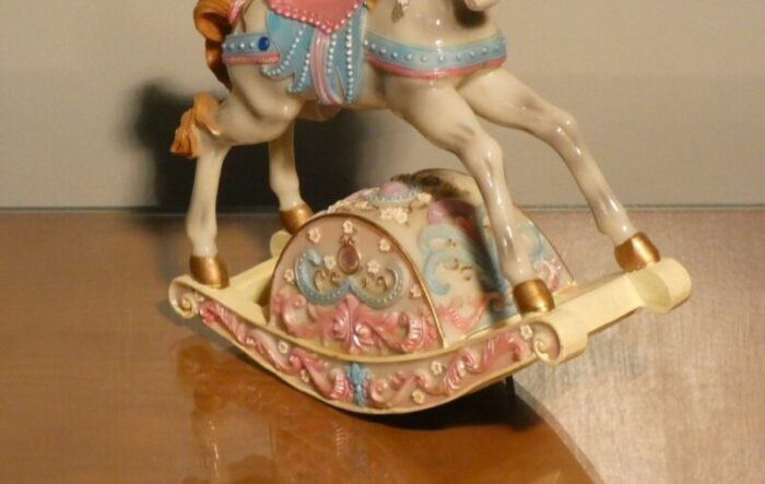 rocking horse music box usa 1980s 24