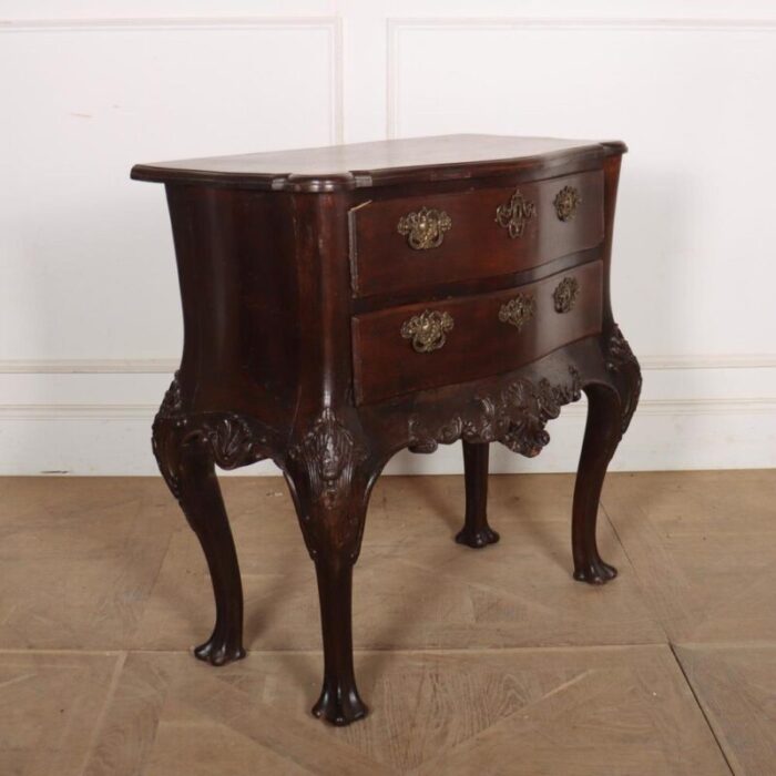 small 18th century portuguese commode 1016