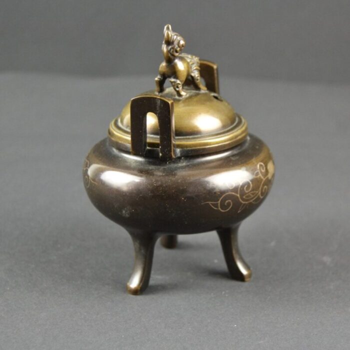 small antique japanese incense burner in bronze 1890s 5