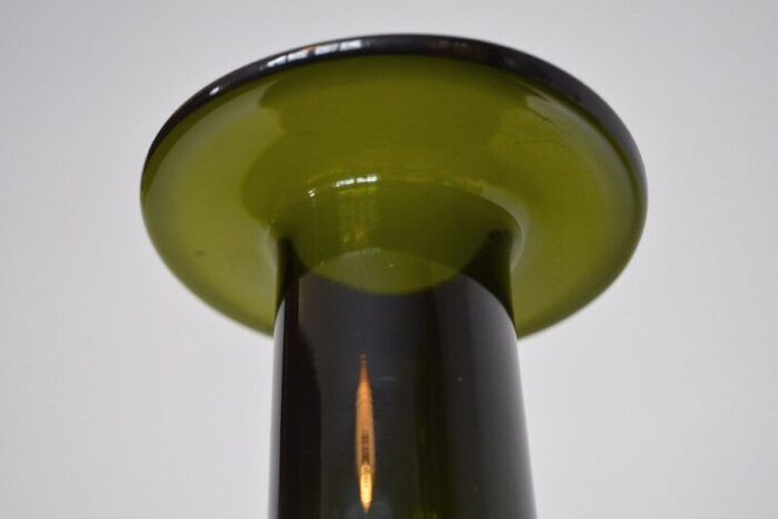 vase gul by otto brauer for holmegaard 1960s 3