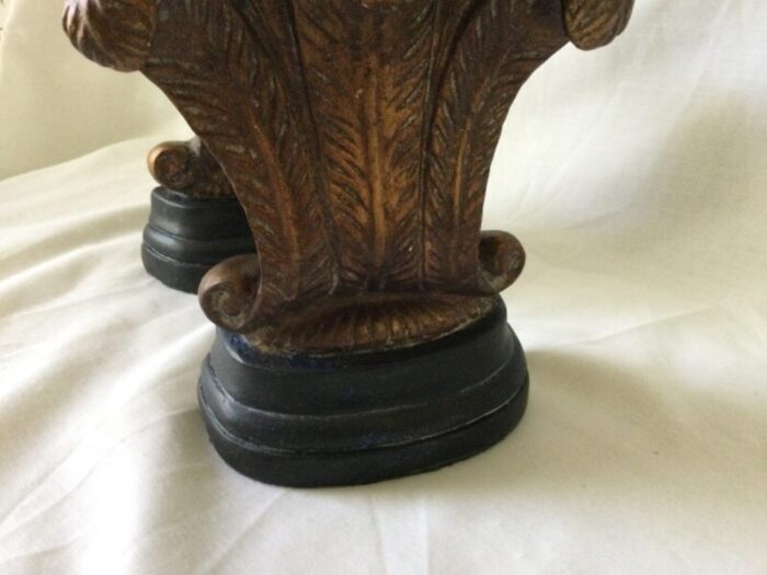 vintage acanthus leaf figurine bookends a pair 6792