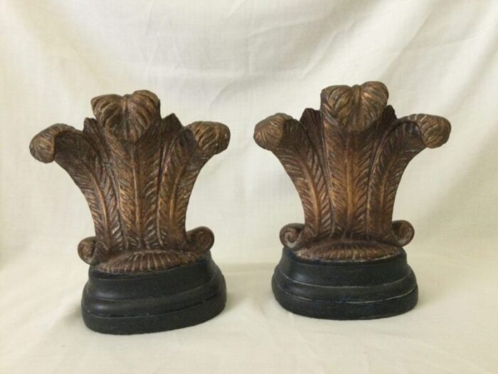 vintage acanthus leaf figurine bookends a pair 7666