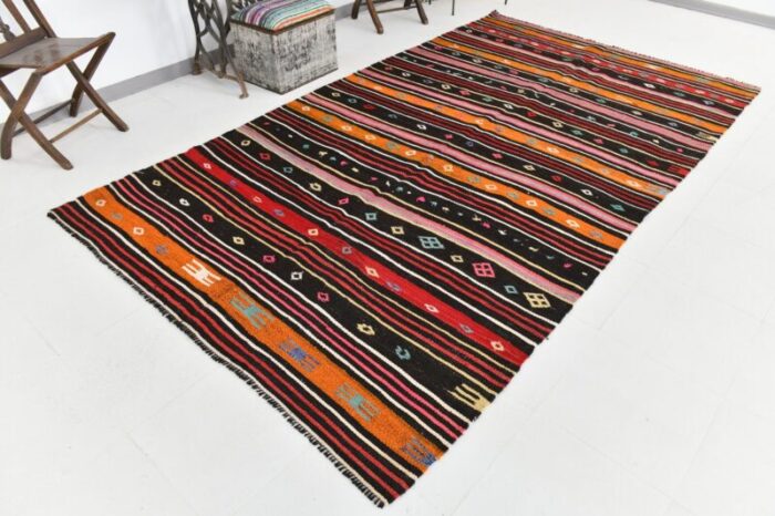 vintage anatolian traditional kilim rug 2