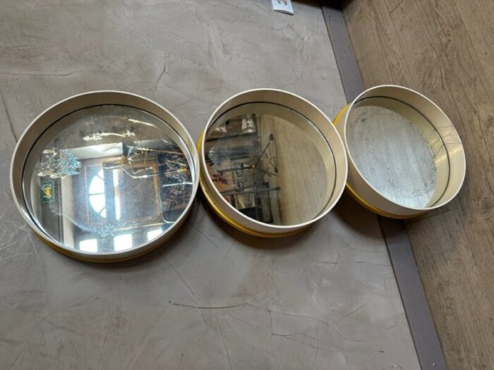 vintage blonde triptych mirror 1