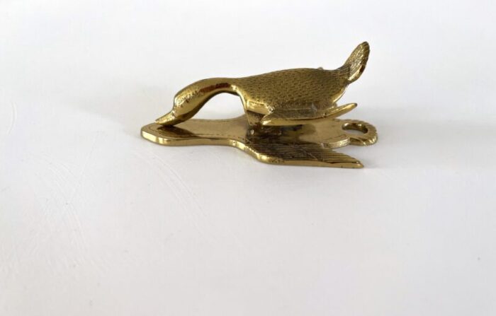 vintage brass wall clip flying duck 9085