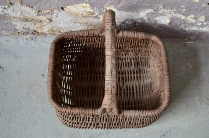 vintage french wicker basket 1970s 4